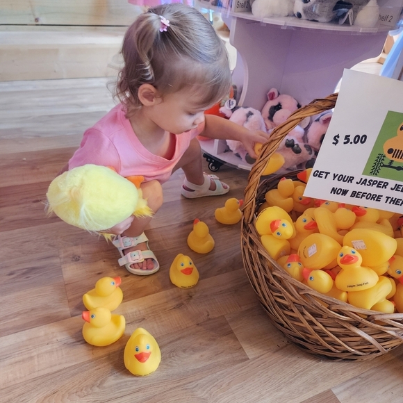 BOOKMARK HERE TO BE NOTIFIED OF LIVE SHOWS (TAP THE HEART) - Picture 6 of 7